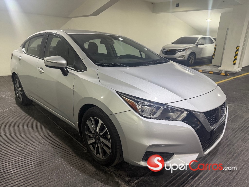 2021 Nissan Versa — foto 4 / 10