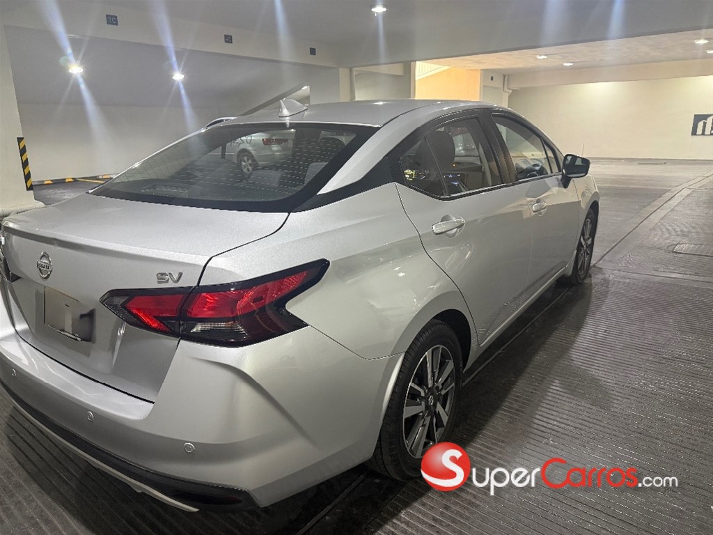 2021 Nissan Versa — foto 5 / 10