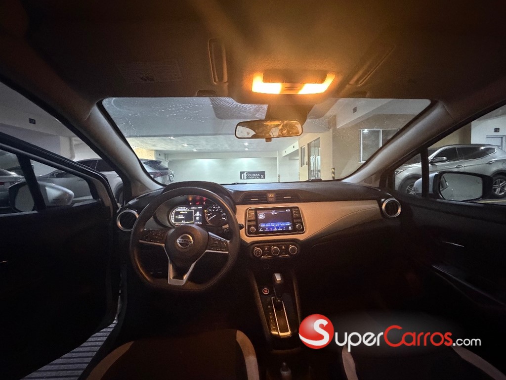 2021 Nissan Versa — foto 8 / 10