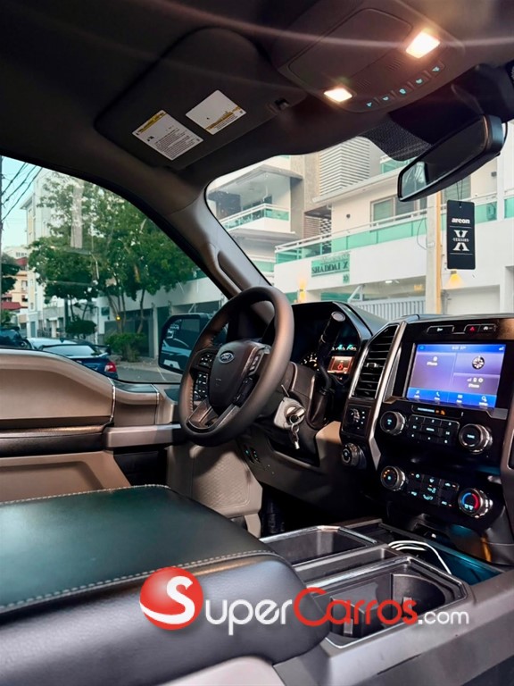 2020 Ford F 150 XLT — foto 4 / 11