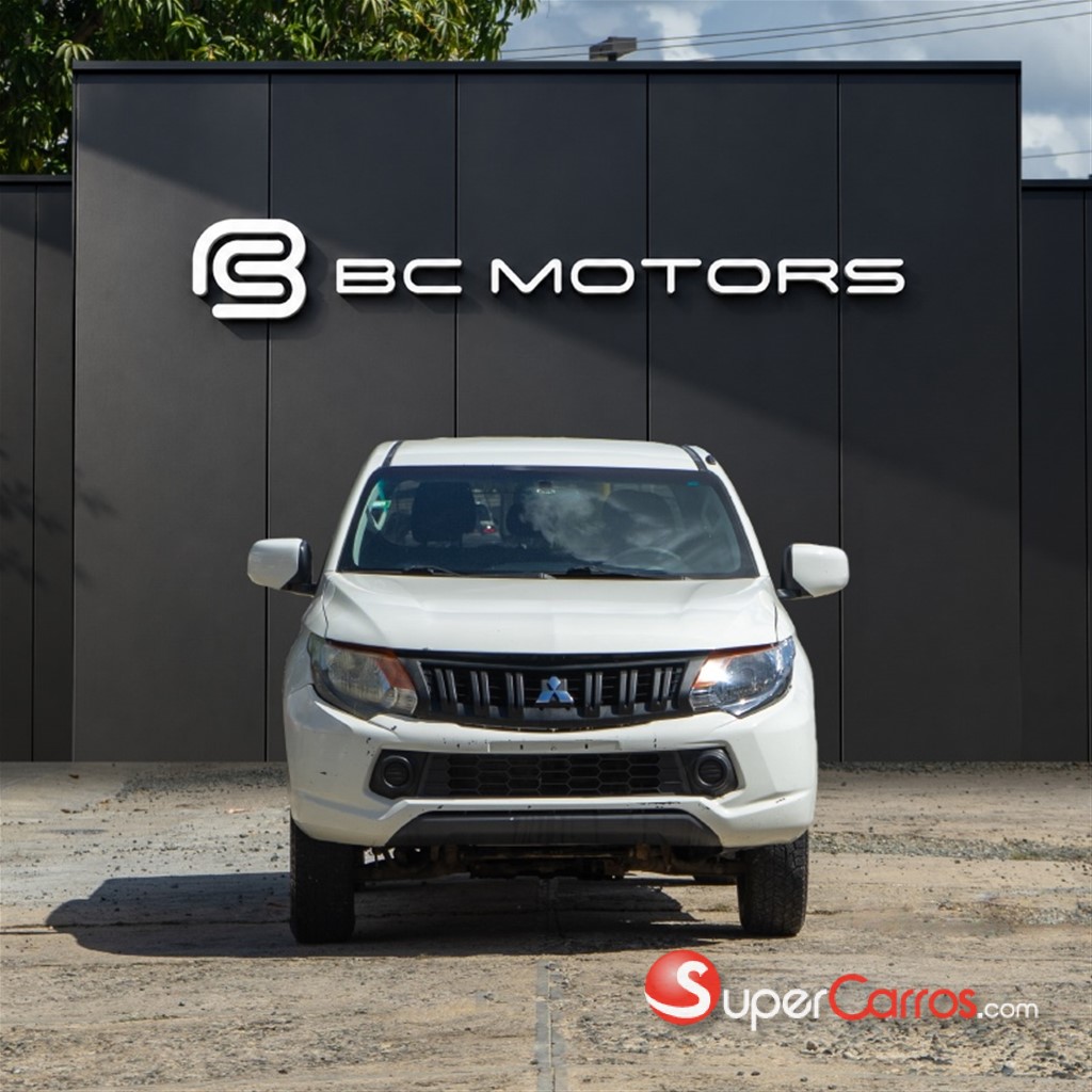 2016 Mitsubishi Motors L 200 — foto 2 / 10