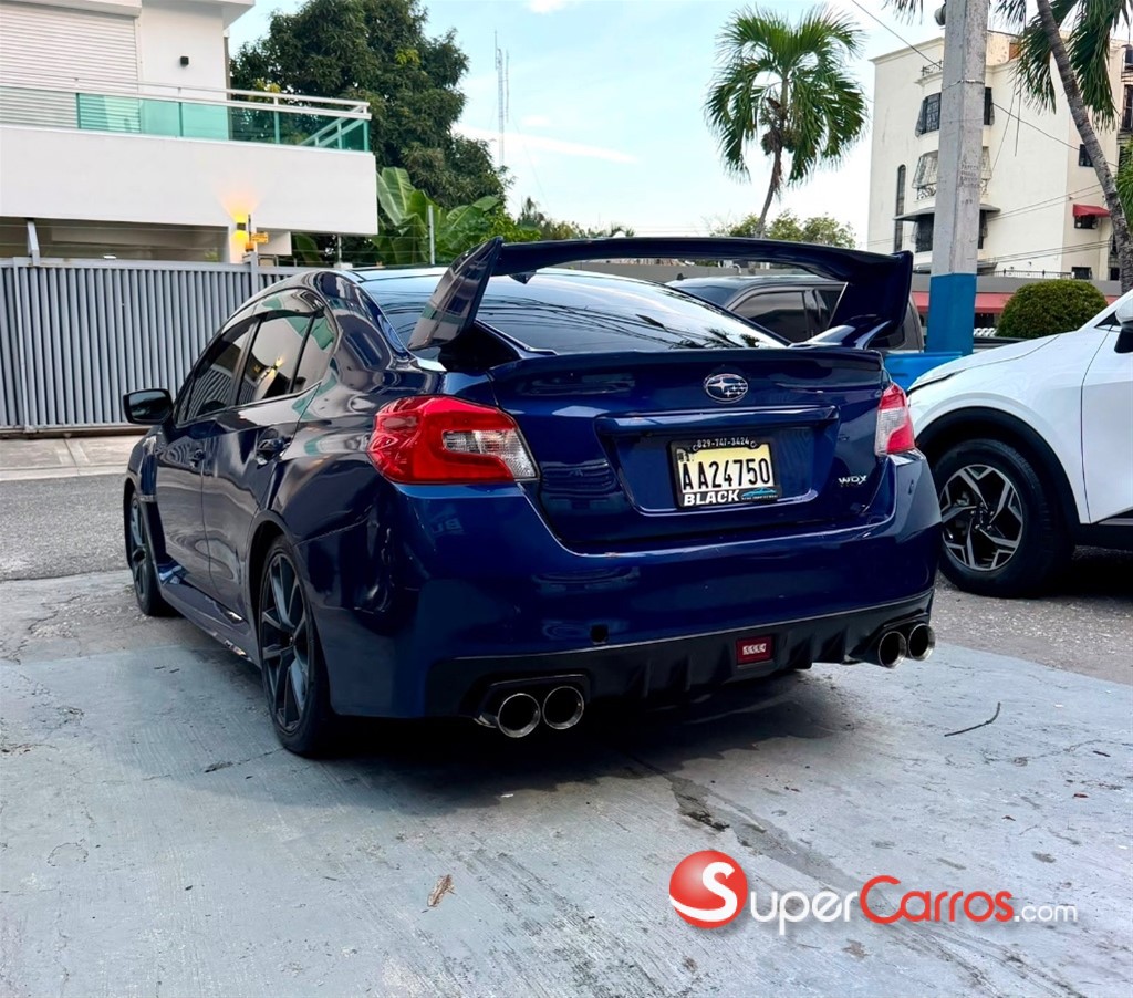 2018 Subaru WRX — foto 9 / 12