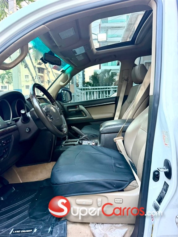 2008 Toyota Land Cruiser — foto 9 / 12