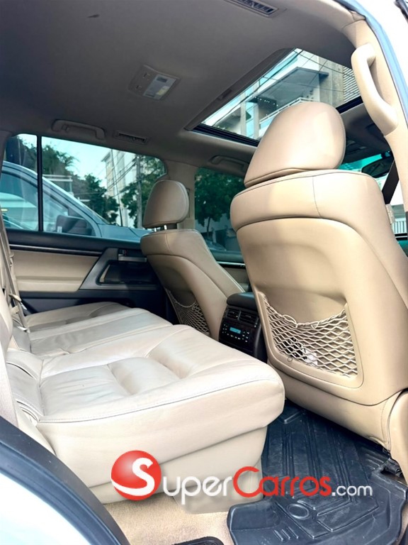 2008 Toyota Land Cruiser — foto 10 / 12