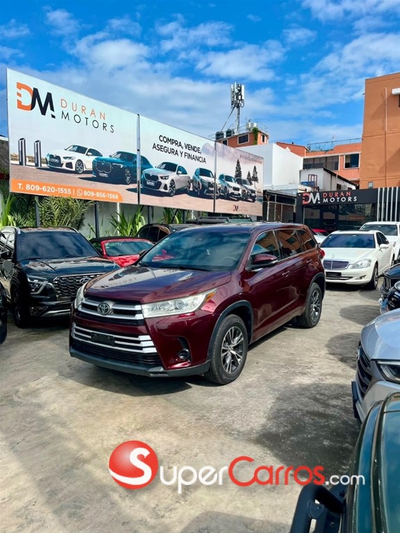 2017 Toyota Highlander LE