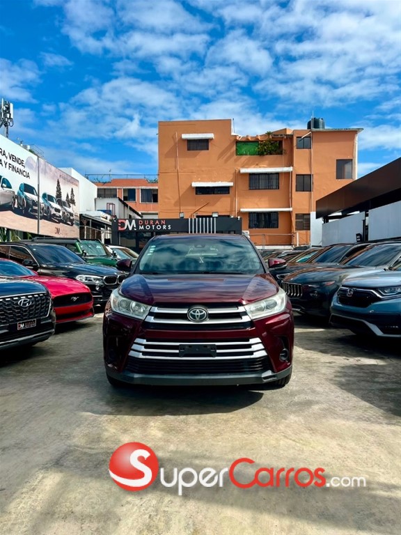 2017 Toyota Highlander LE — foto 2 / 11