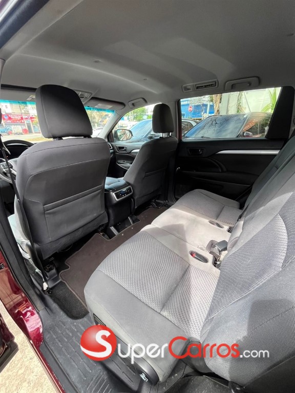2017 Toyota Highlander LE — foto 5 / 11