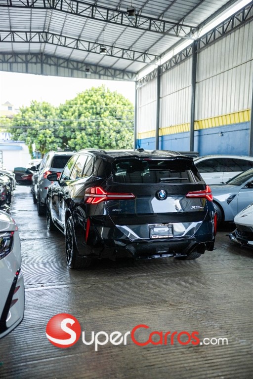 2025 BMW X 3 XDrive 30i — foto 4 / 12