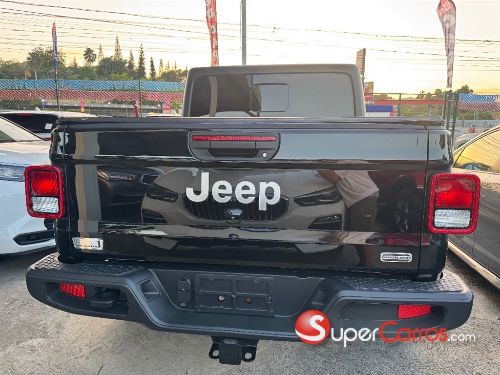 2020 Jeep Gladiator Overland — foto 7 / 12
