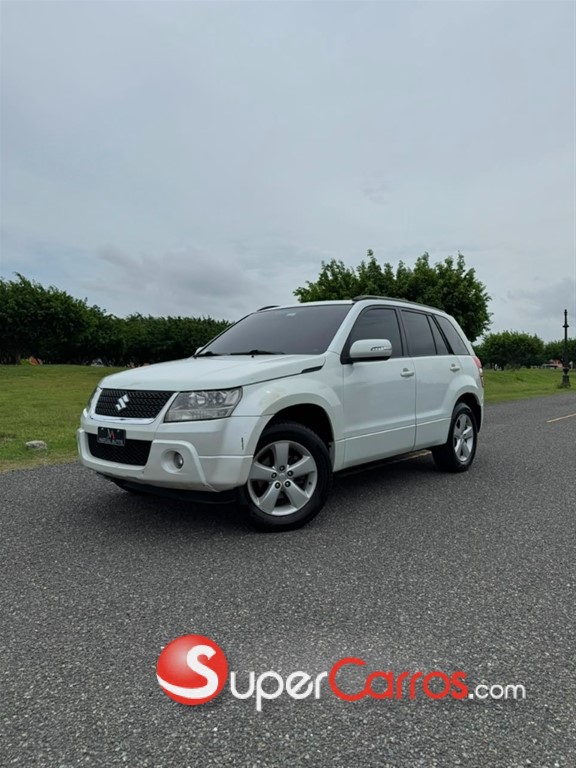 2010 Suzuki Vitara — foto 4 / 9