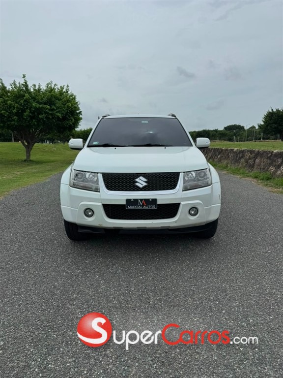 2010 Suzuki Vitara — foto 5 / 9