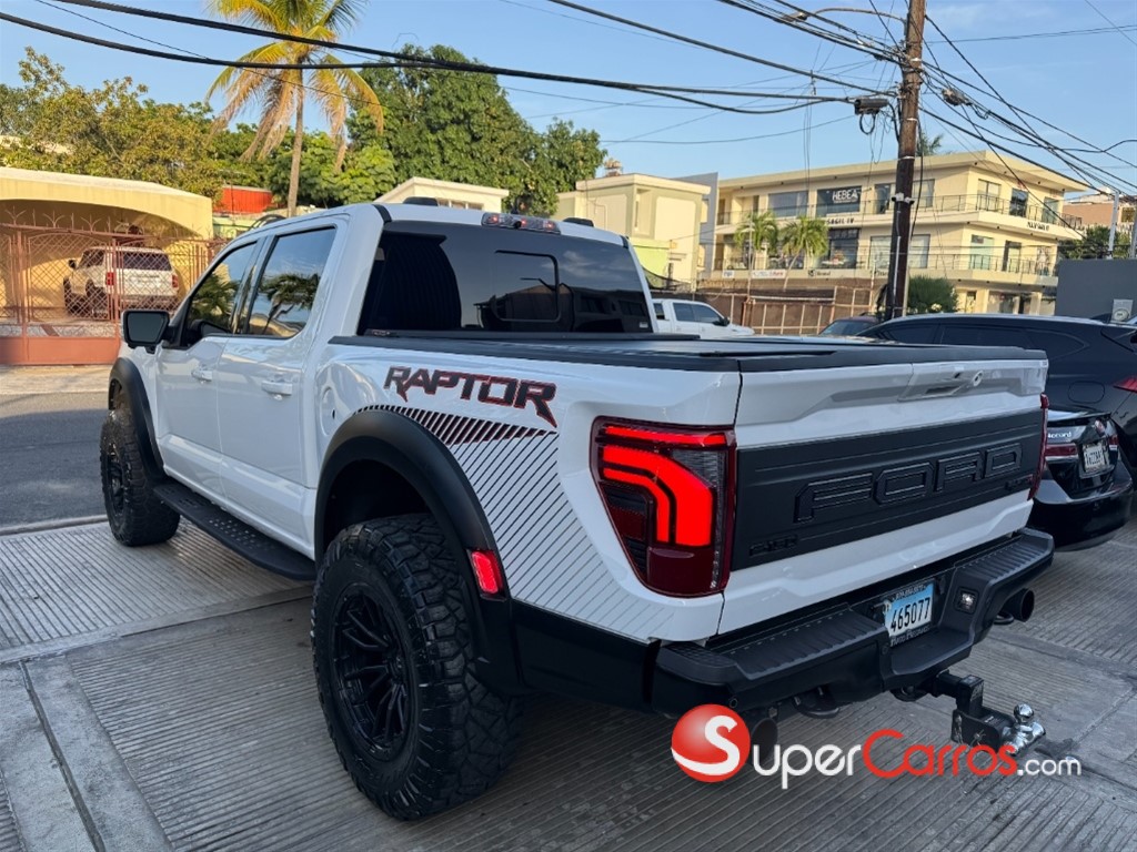 2020 Ford F 150 Raptor — foto 4 / 12