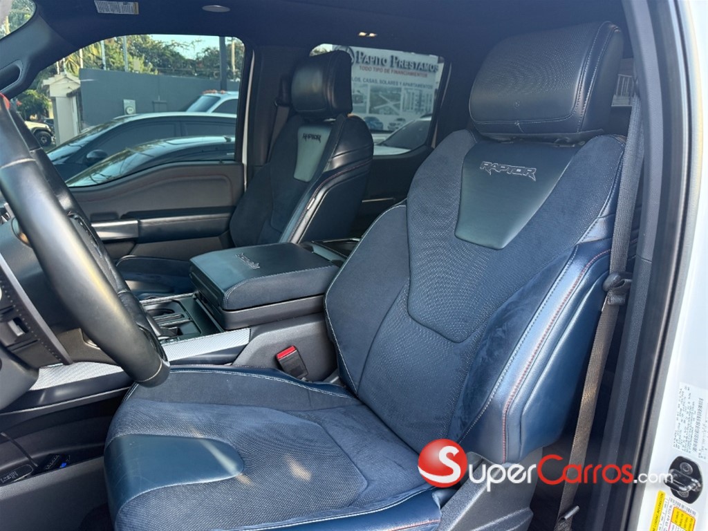 2020 Ford F 150 Raptor — foto 8 / 12
