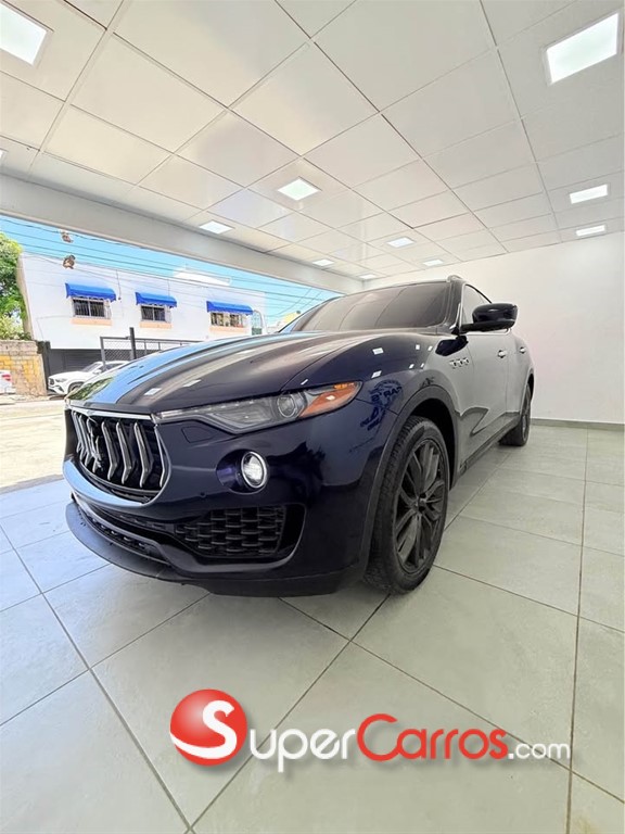 2019 Maserati Levante Q4 — foto 8 / 10
