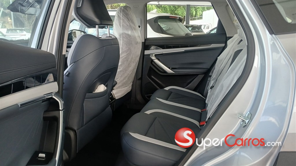 2027 Geely Starray GF — foto 8 / 12