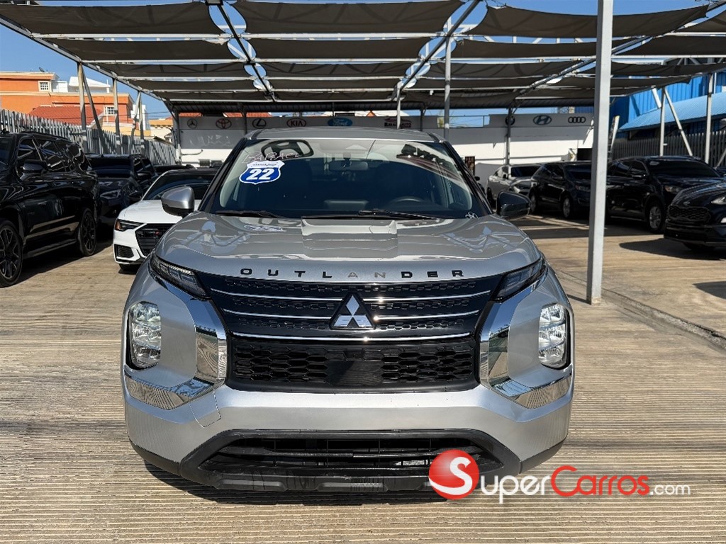 2022 Mitsubishi Motors Outlander Sport SE — foto 2 / 10