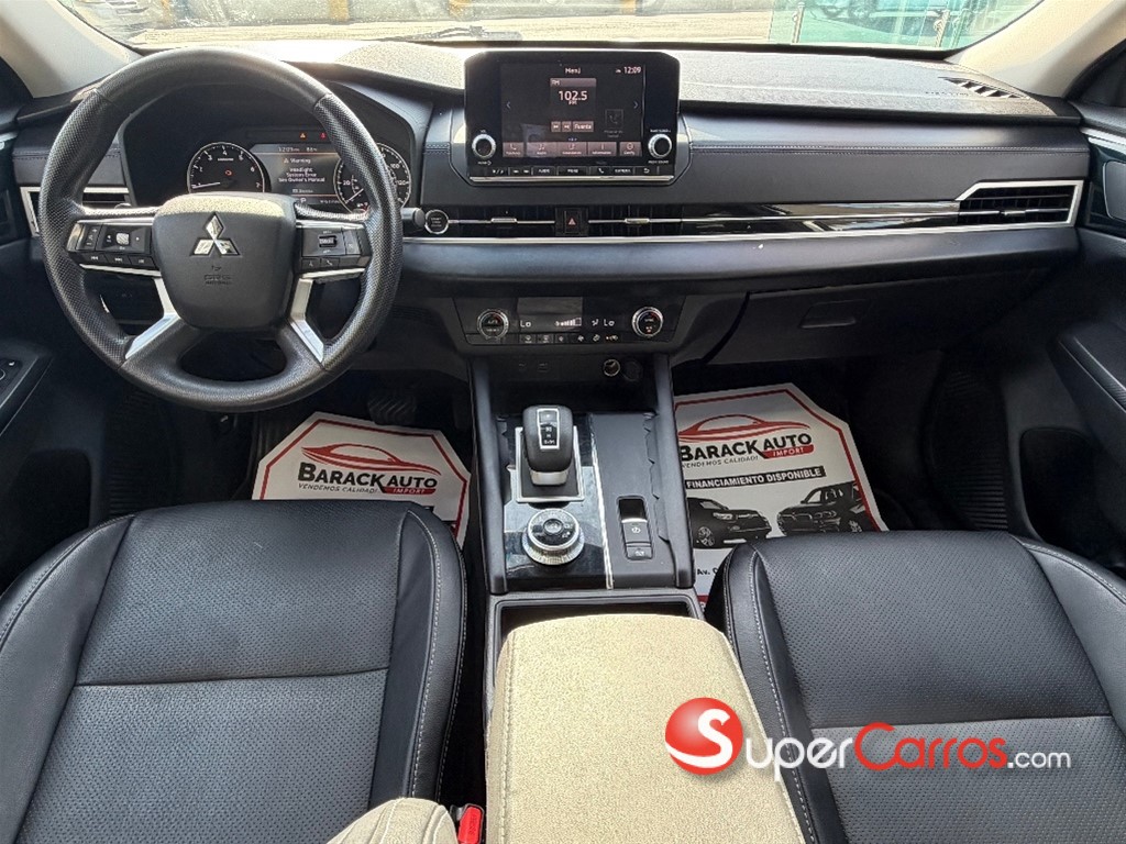 2022 Mitsubishi Motors Outlander Sport SE — foto 8 / 10