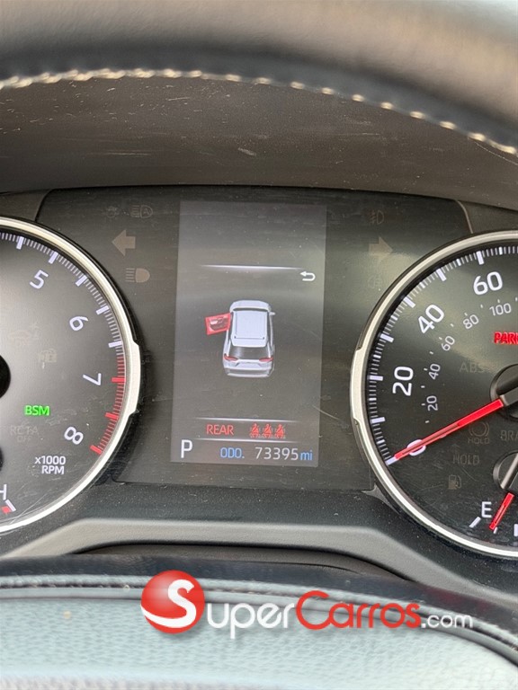 2021 Toyota RAV4 XLE PLUS — foto 11 / 12