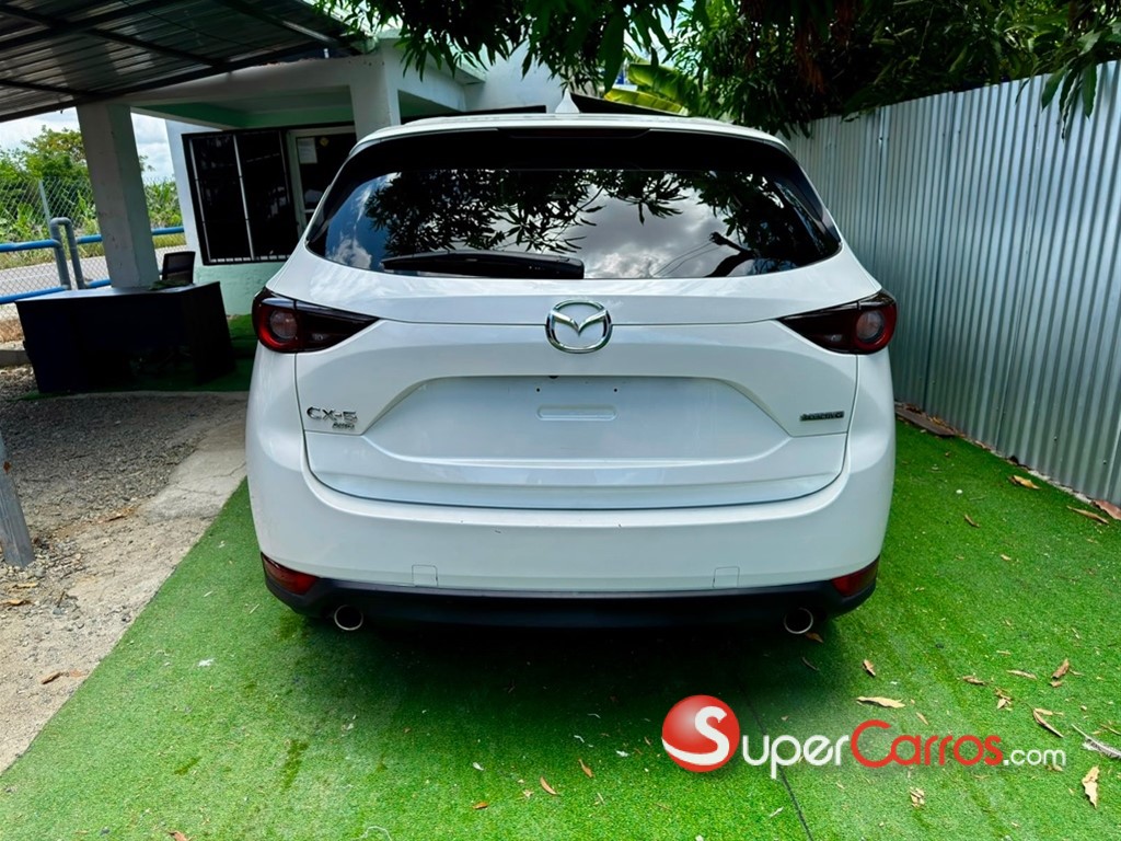 2021 Mazda CX-5 Touring — foto 2 / 11