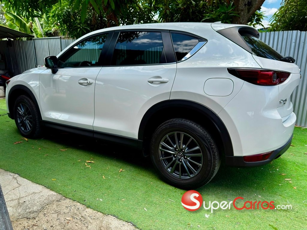 2021 Mazda CX-5 Touring — foto 4 / 11