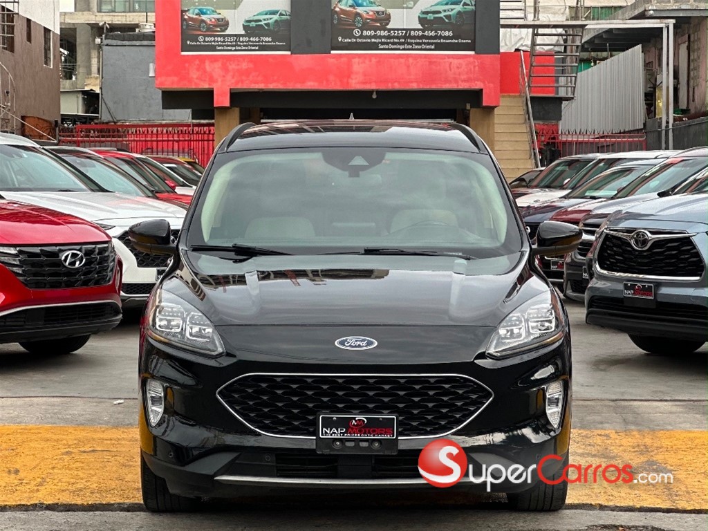 2020 Ford Escape Titanium