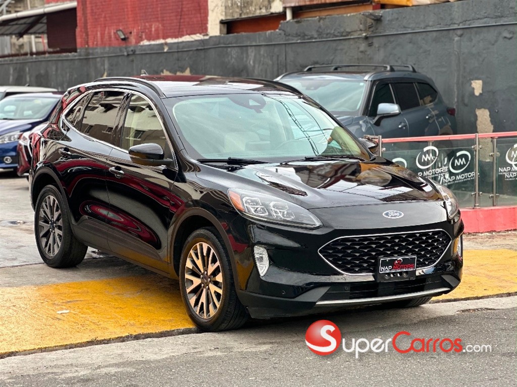 2020 Ford Escape Titanium — foto 3 / 10