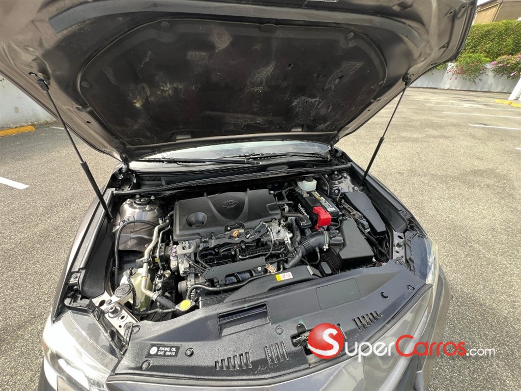 2019 Toyota Camry SE — foto 7 / 12