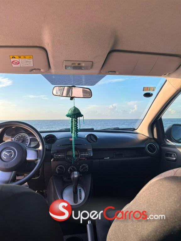 2013 Mazda Demio — foto 6 / 12