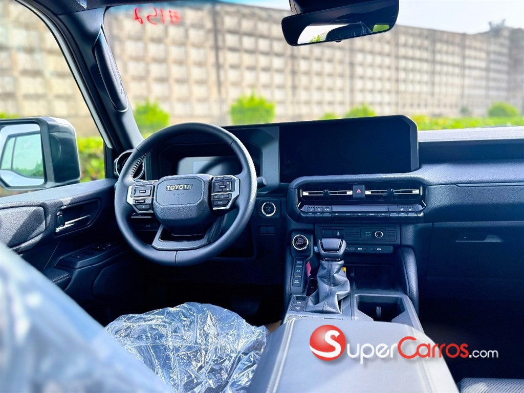 2027 Toyota Land Cruiser Prado All Rounder — foto 12 / 12
