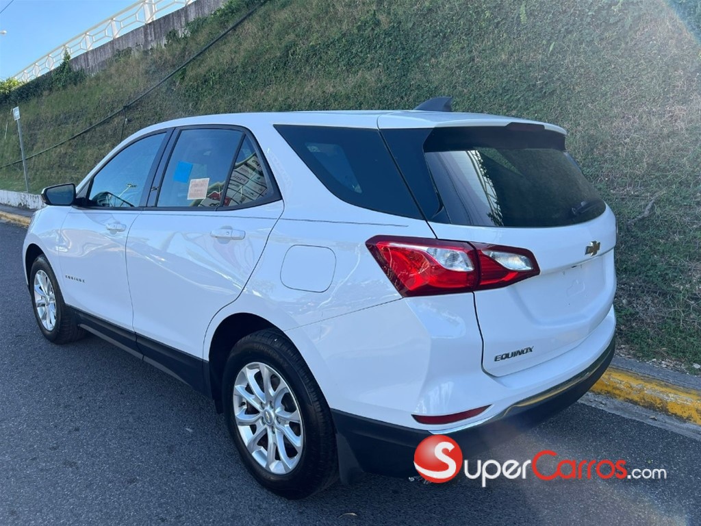 2018 Chevrolet Equinox LS — foto 4 / 12