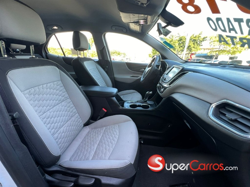 2018 Chevrolet Equinox LS — foto 8 / 12