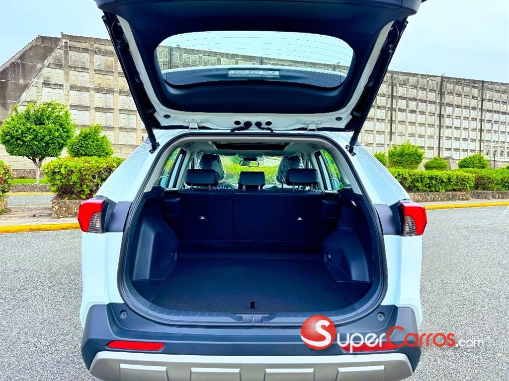 2026 Toyota RAV4 — foto 10 / 12