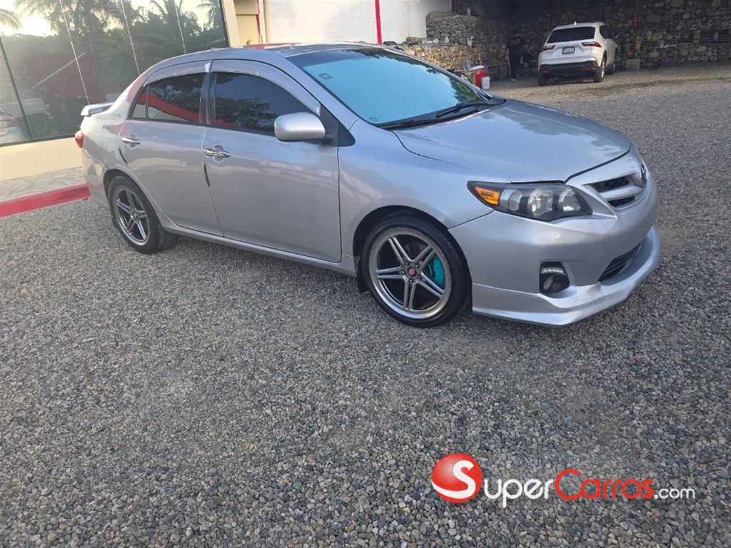 2012 Toyota Corolla — foto 2 / 8