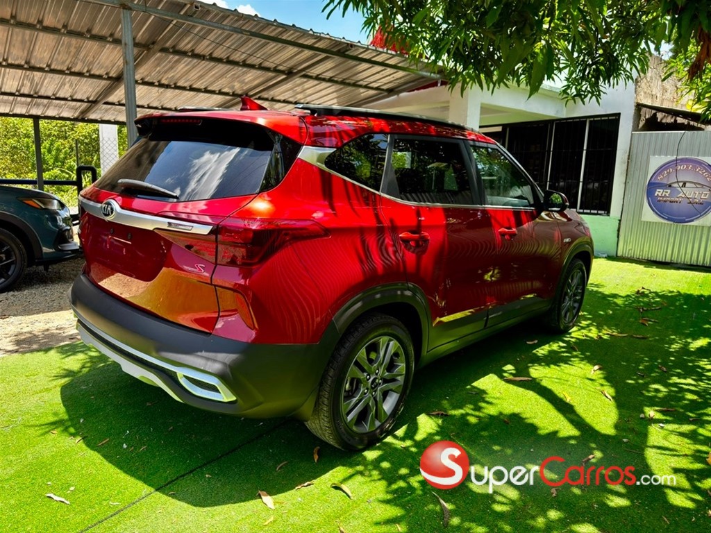 2021 Kia Seltos S — foto 2 / 12