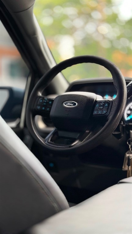 2021 Ford F 150 XLT ECOBOOST — foto 7 / 12