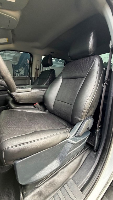 2021 Ford F 150 XLT ECOBOOST — foto 8 / 12