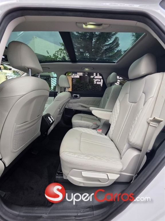 2022 Kia Sorento SX Prestige — foto 2 / 11