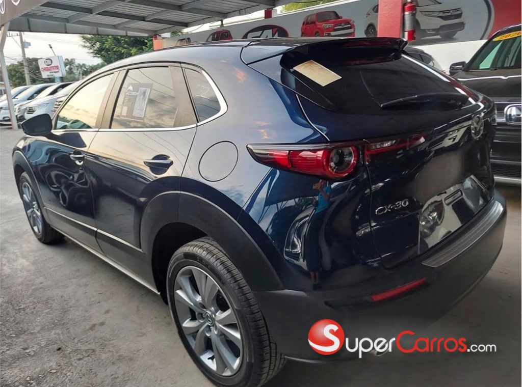2021 Mazda CX-30 Premium — foto 5 / 8
