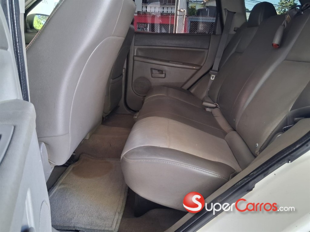 2008 Jeep Grand Cherokee — foto 7 / 8