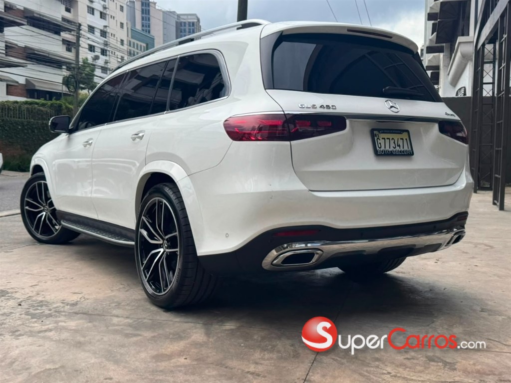2025 Mercedes-Benz Clase GLS 450 AMG PLUS 4MATIC — foto 4 / 12