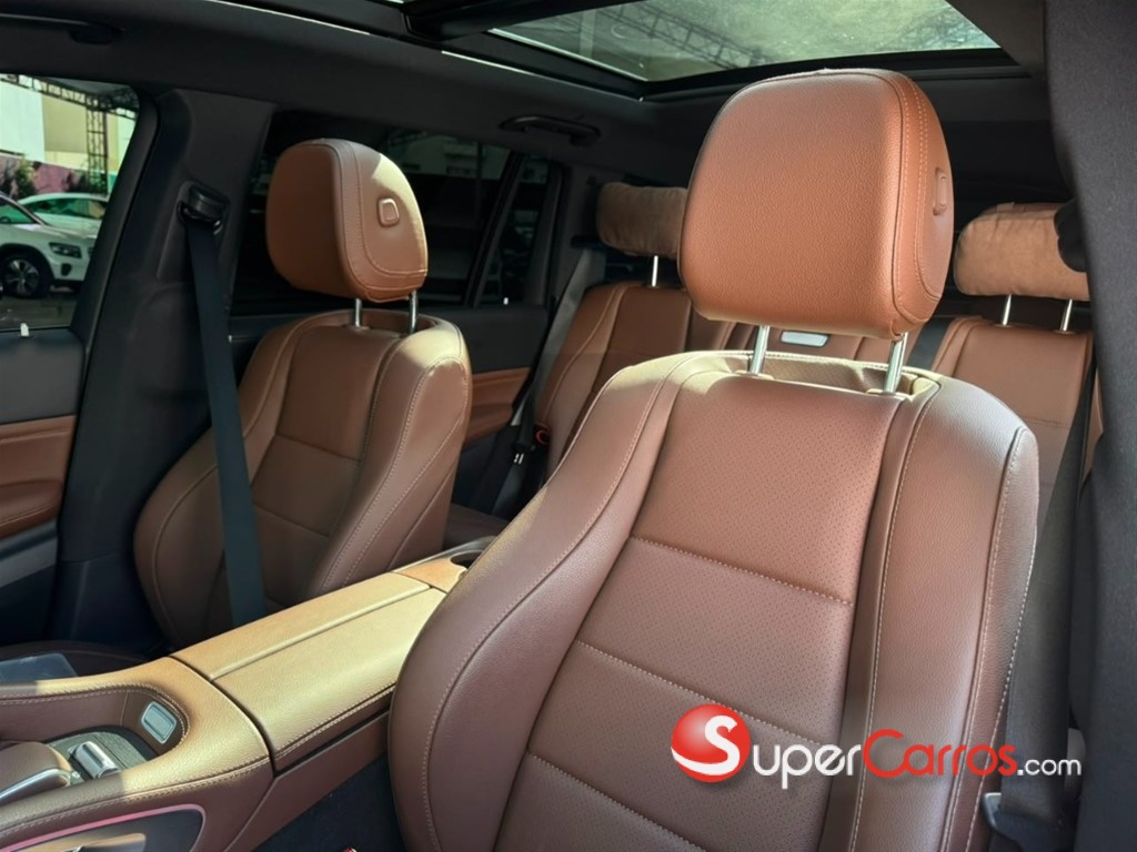 2025 Mercedes-Benz Clase GLS 450 AMG PLUS 4MATIC — foto 8 / 12