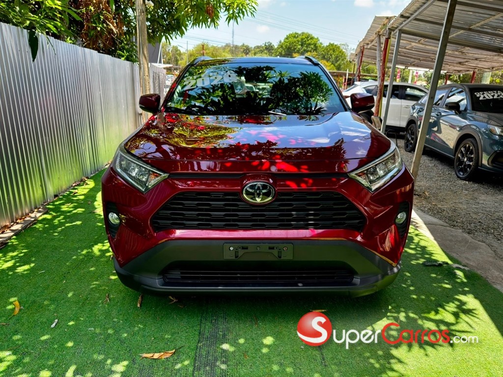 2020 Toyota RAV4 XLE — foto 5 / 10