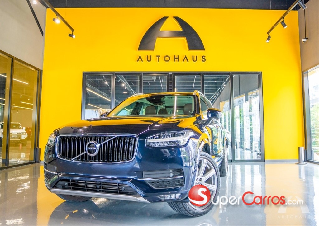 2019 Volvo XC90 Momentum T5