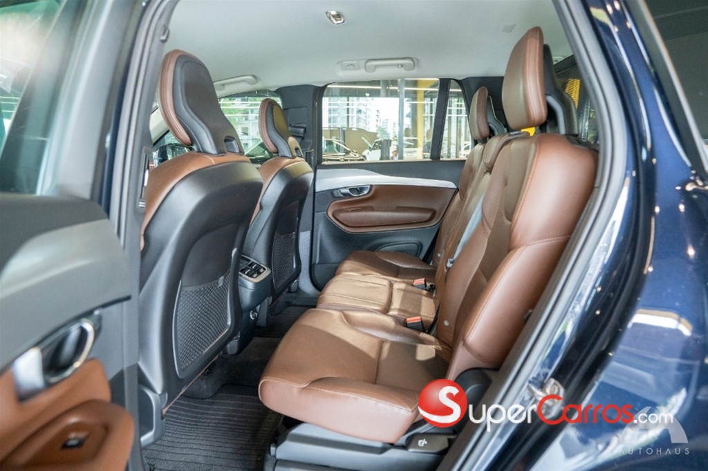 2019 Volvo XC90 Momentum T5 — foto 2 / 6