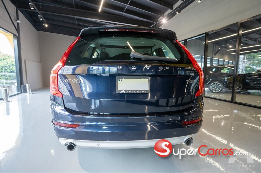2019 Volvo XC90 Momentum T5 — foto 4 / 6