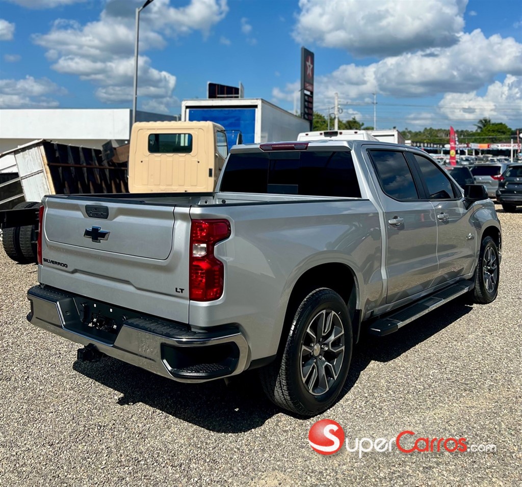 2022 Chevrolet Silverado LT DURAMAX — foto 4 / 8