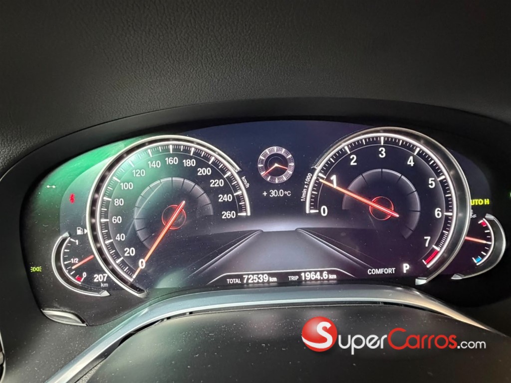 2017 BMW Serie 7 740i — foto 4 / 12