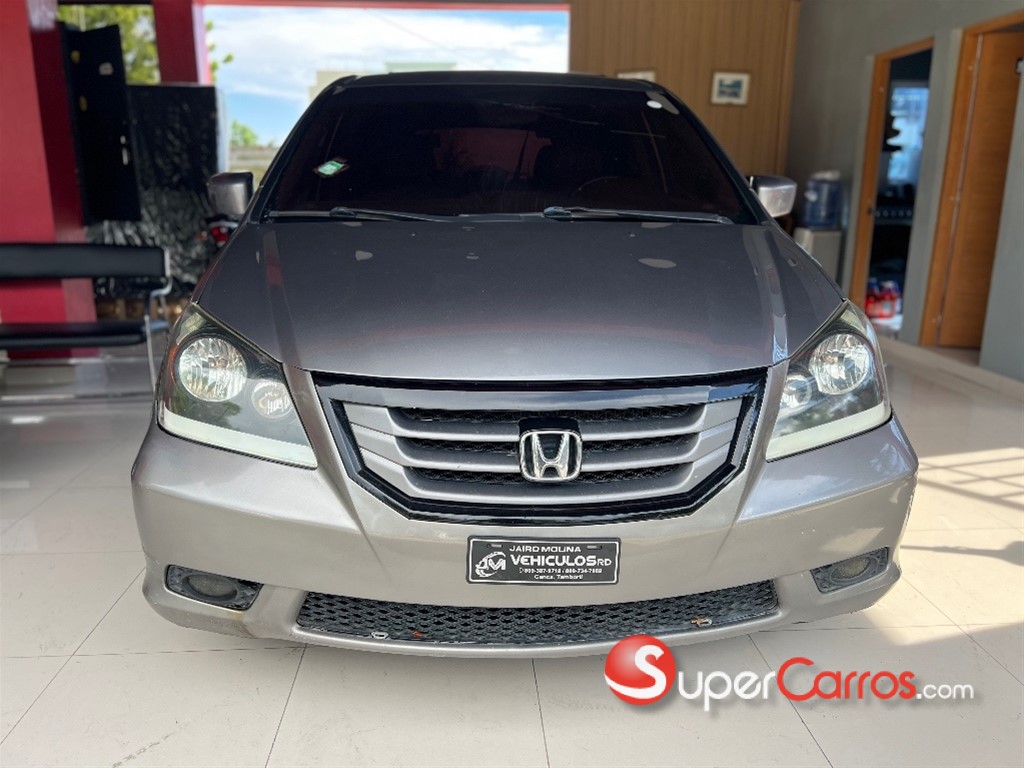 2010 Honda Odyssey — foto 2 / 12