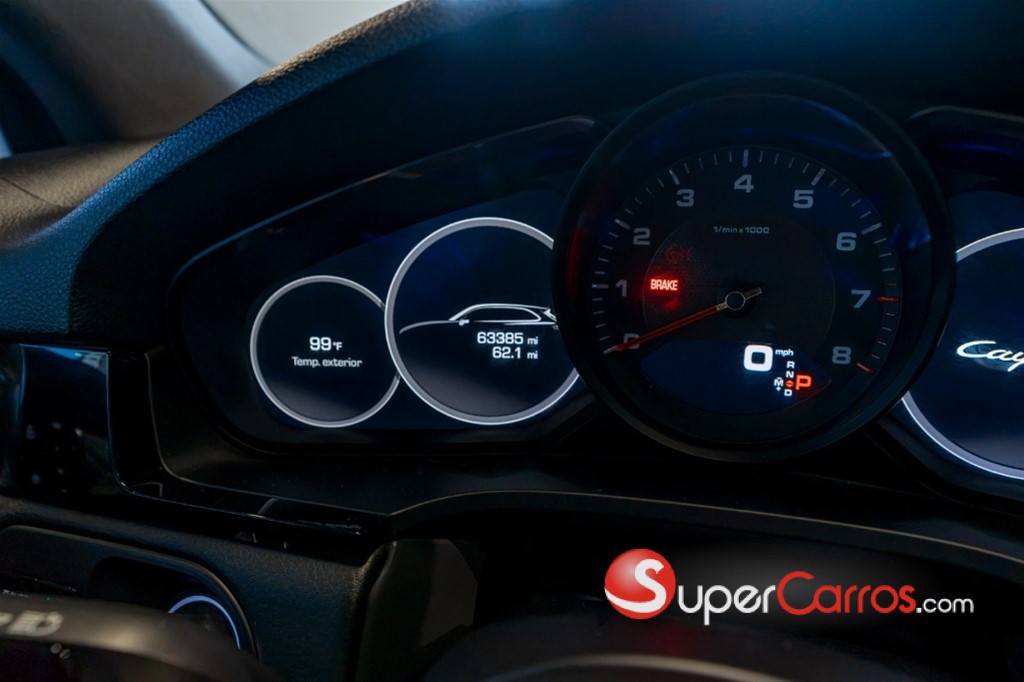 2021 Porsche Cayenne — foto 8 / 8