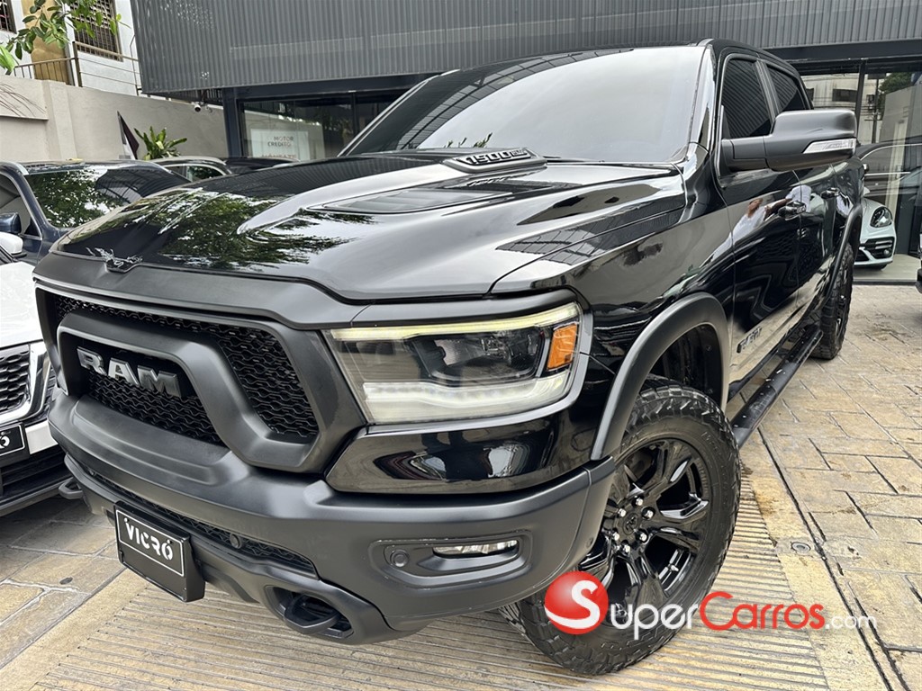 2021 Ram REBEL — foto 2 / 12